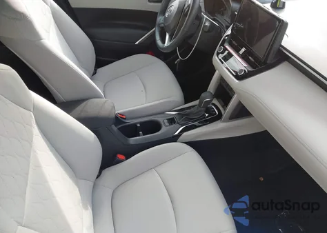 2024 Toyota Corolla Cross Le from USA, damaged, VIN 7MUBAABG6RV083522